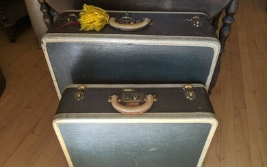 Dresner Original Luggage Pair Matching Suitcases