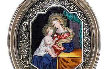 ENAMEL MEDALLION DEPICTING MARY WITH THE CHRIST CHILD