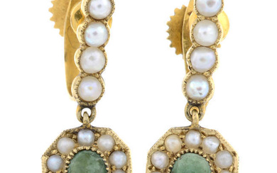 Early 20th 15ct gold green gem & pearl earrings