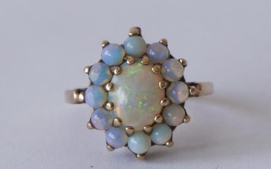 Elegant 10k Gold & Opal Ladies Ring