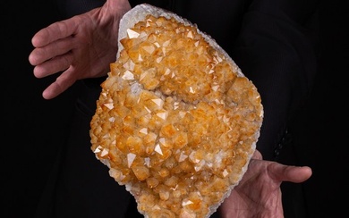 Exclusive Citrine Quartz Druse Beautiful crystals on matrix - Height: 370 mm - Width: 225 mm- 12.5 kg