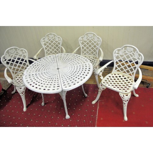 Five piece cast iron garden or patio suite - round table and...