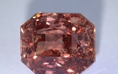 GRS 3.52ct. Untreated Padparadscha Sapphire MADAGASCAR