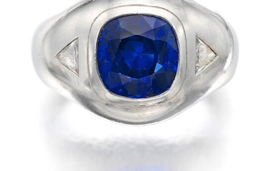 Gübelin, Sapphire and Diamond Ring