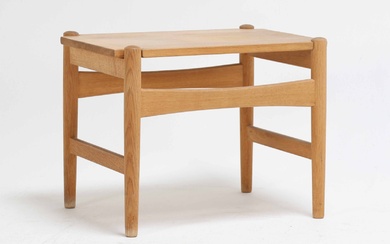 Hans J. Wegner (1914-2007) for Andreas Tuck: Oak side table
