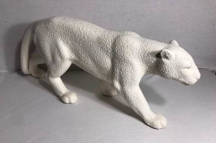 Inconnu - Sculpture, White Panther