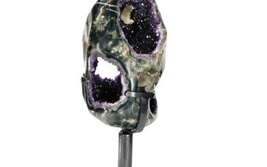 Incredible Amethyst Geode with Quarzo gemination Geode on rotating pedestal - 580×250×180 mm - 10700 g