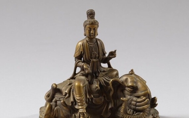 JAPON. Statue en bronze finement sculptée représentant le bodhisattva Fugen Bosatsu (ou Samantabhadra en sanscrit),...