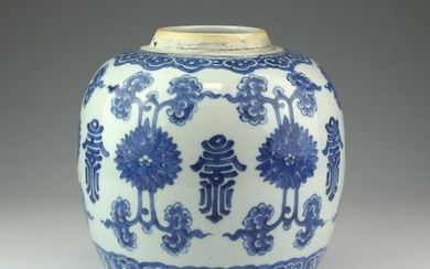 Jar, Vase - Blue and white - Porcelain - Lotus - China - Yongzheng (1723-1735)