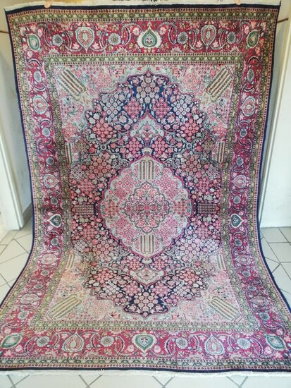 Keshan - Carpet - 218 cm - 142 cm