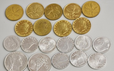 LOTTO DI LIRE ITALIANE composto da 12 monete da 5 lire e 9 monete da 20 lire...