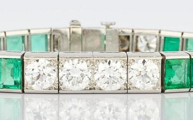 Ladies Platinum Diamond and Emerald Bracelet
