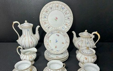 Meissen MSS73 Porcelain Tea & Coffee Set- 22 pcs