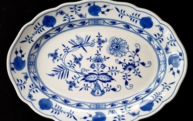 Meissen - Table service - 1st choice! Onion pattern XL serving plate approx. 37 x 27cm - Porcelain