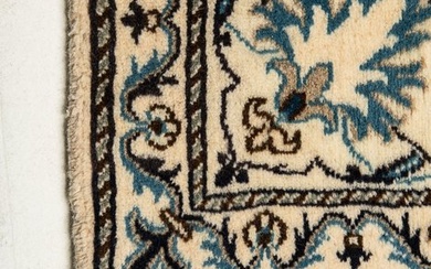 Nain - Carpet - 310 cm - 190 cm
