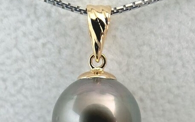 No Reserve Price - Tahitian pearl, Dove Lavender 11.25 mm - Pendant, 18 kt. Yellow Gold