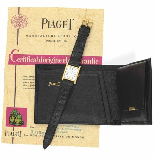 PIAGET - Elegant yellow gold wristwatch with roman