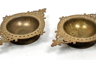 Pr Oscar Bach Ornate Brass Footed Bowls. Decorative pie