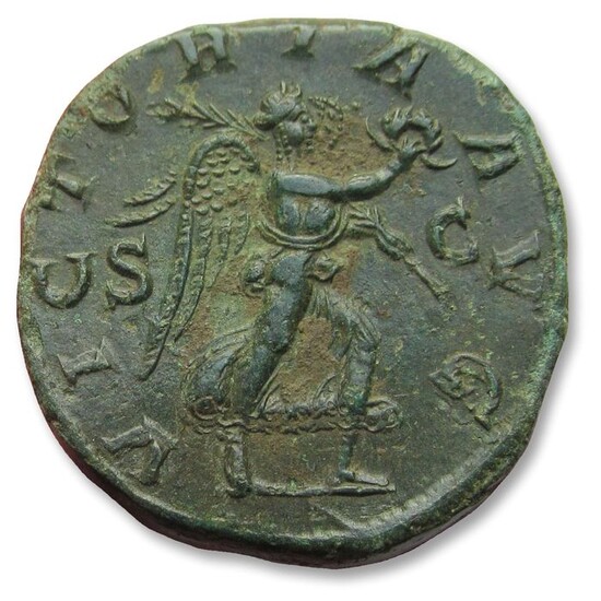 Roman Empire - AE 30mm sestertius Maximinus I Thrax - beautifully struck - Rome mint, 235-236 A.D. - VICTORIA AVG - Bronze