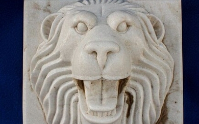 Sculpted Mask - Lion - 42 cm. - Marble - 21st century