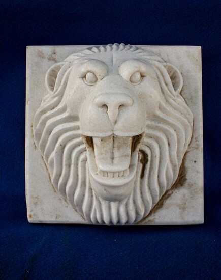 Sculpted Mask - Lion - 42 cm. - Marble - 21st century