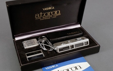 Spionagecamera voorzien van flitser, uitvoering Yashica Atoron, Japan, inclusief...
