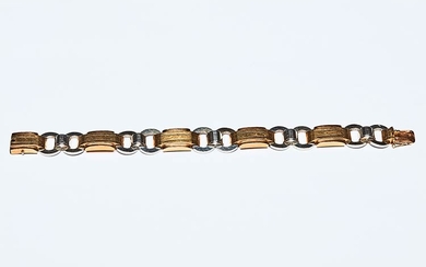 TWO-COLOR GOLD BRACELET FROM THE 30s Handmade bracelet made in...
