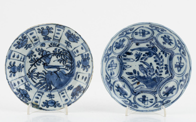 Two blue and white kraak dishes, Ming dynasty, Wanli (1572-1622).