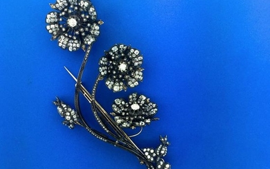 UNIQUE Victorian French 15 Carats Diamond Flower En