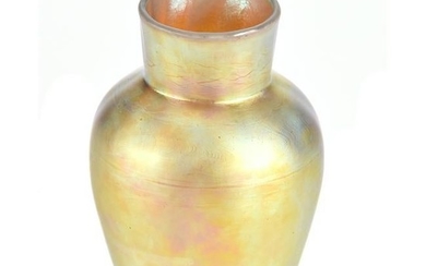 Vase Signed (Steuben) Aurene #237