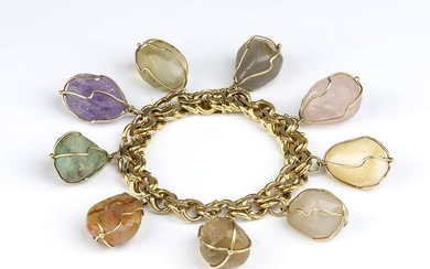 Yellow gold bracelet with stones