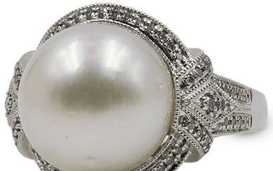 14 Gold Pearl, and Diamond Ring