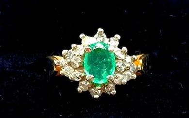 14K Gold Ring set with Oval Cut Emerald & Cubic Zirconia