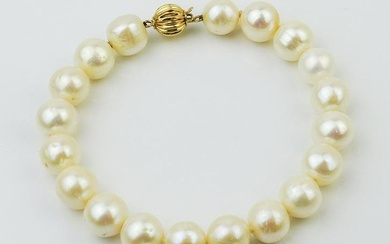 14KYG 9.5-9.0MM Cultured Pearl Bracelet