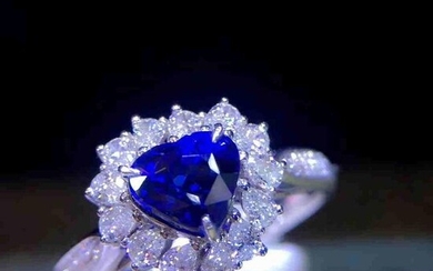 18 kt.White gold Ring-1.06ct Sapphire 1.2 ct Diamond