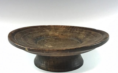 18th C. New England Carved Tiger Maple Compote