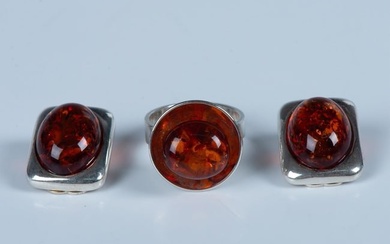 2pc Nice Sterling Silver and Amber Ring & Clip-On Earrings