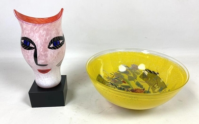 2pcs KOSTA BODA Art Glass Vase and Bowl. ULRICA HYDMAN