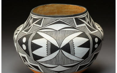 An Acoma Polychrome Jar Marie Z. Chino c....