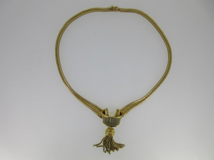 A 14ct gold collarette with pendant tassel