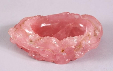 A CHINESE CARVE ROSE QUARTZ DRAGON DISH, carved with