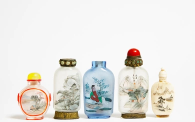 A Group of Five Snuff Bottles, Early to Mid 20th Century