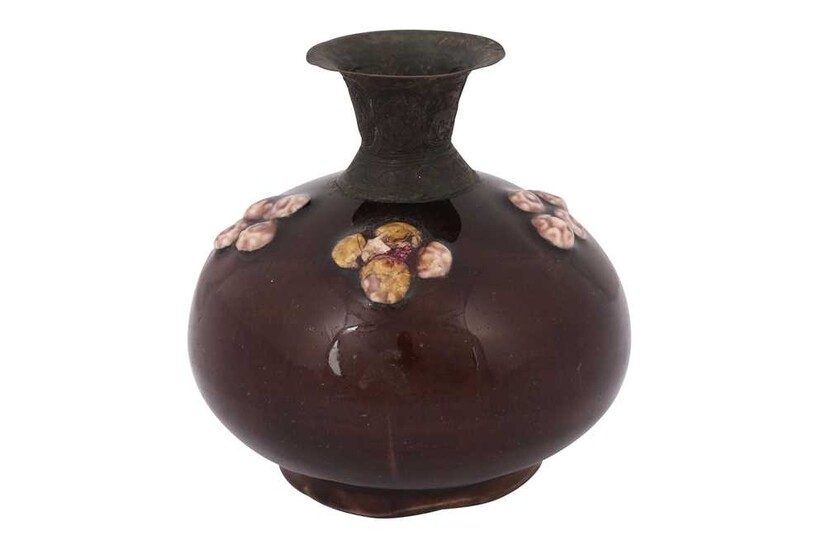 A Monochrome Brown-Glazed Pottery Vase Iran, 17th - 18th century