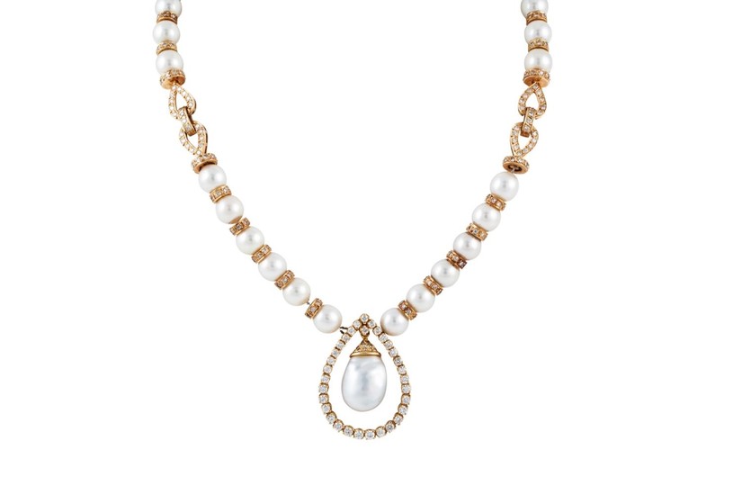 A PEARL AND DIAMOND NECKLACE, with gold and diamond spacers