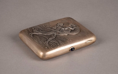 A SILVER CIGARETTE CASE SHOWING THE FIGHT WITH LIONS