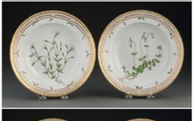 A Set of Eight Royal Copenhagen Flora Danica Pattern Bowls (mid-20th century)