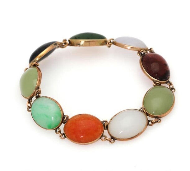 SOLD. A gemstone bracelet set with a.o. jade, nephrite and quartz, mounted in 14k gold. L. app. 17 cm. – Bruun Rasmussen Auctioneers of Fine Art