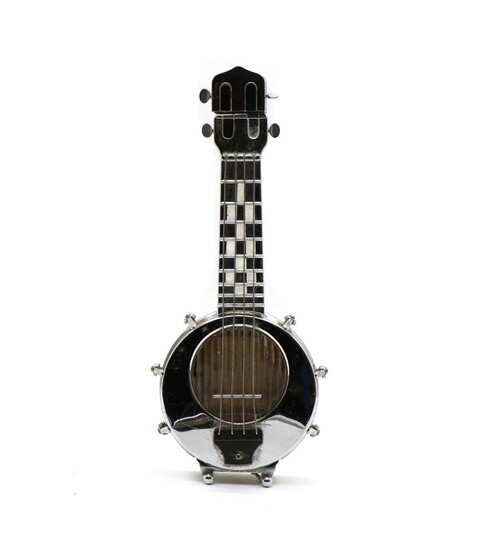 A novelty musical banjo decanter
