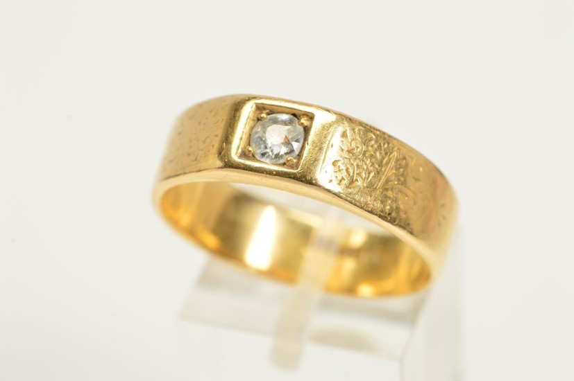 AN EARLY 20TH CENTURY GENTLEMAN'S 18CT GOLD DIAMOND RING, de...