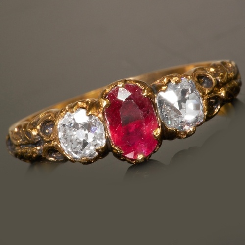 ANTIQUE RUBY AND DIAMOND 3-STONE RING, High carat gold. Gems...